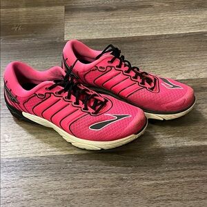 Brooks Pure Cadence 5 Women’s Size 8.5